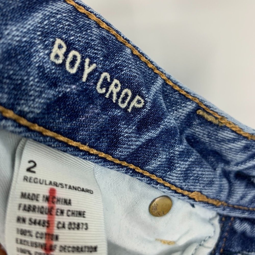 American Eagle Jeans Boy Crop Button Fly Blue Distressed Denim - Picture 4 of 12